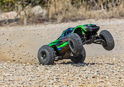 טרקסס מאקסס אולטימט בראשלס 4X4 ירוקה מוכן לנסיעה