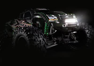 7885-X-Maxx-3qtr-front-Green-Light-Kit