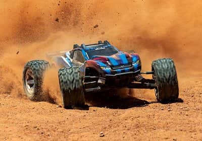 67076-4-Rustler-4x4-VXL-Action-Dirt-BLUE-5101